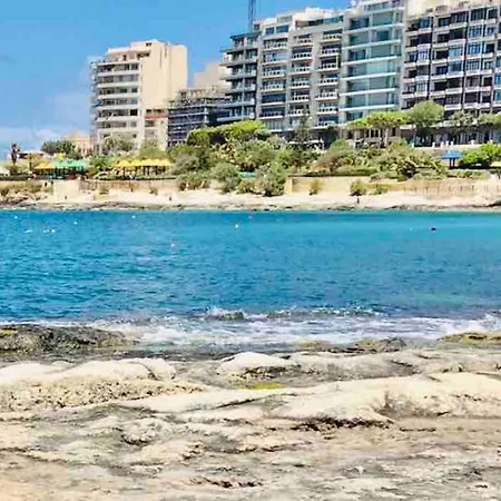 ! Amazing House In Next To The ! Feriehus Sliema