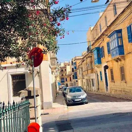 Feriehus ! Amazing House In Next To The ! Sliema