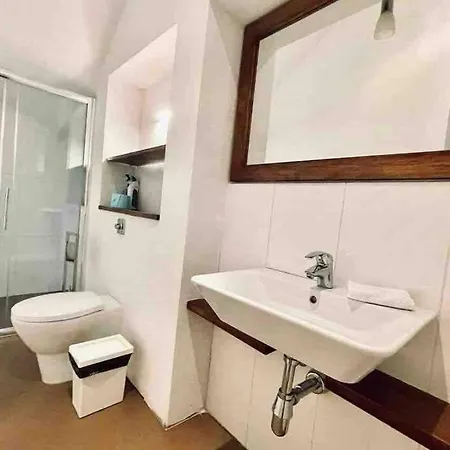 ! Amazing House In Next To The ! Sliema