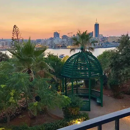Holiday home ! Amazing House In Next To The ! Sliema