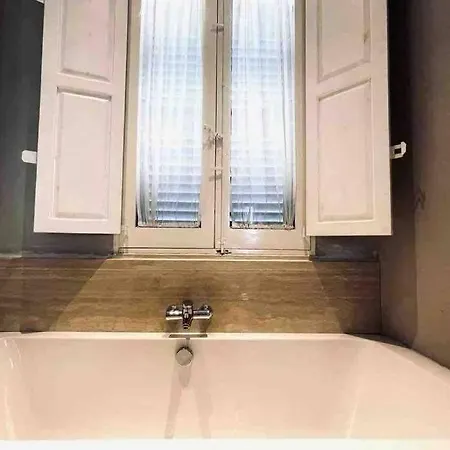 Σπίτι διακοπών ! Amazing House In Next To The !