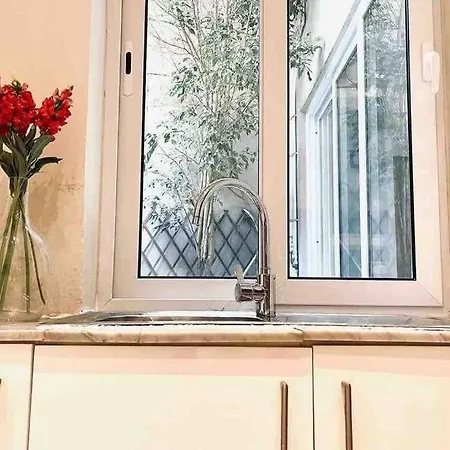 ! Amazing House In Next To The ! * Sliema