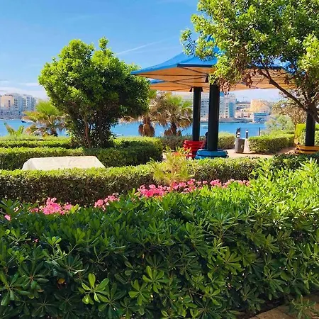 Prázdninový dům ! Amazing House In Next To The ! *