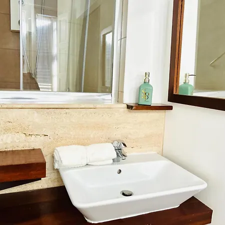 ! Amazing House In Next To The ! Sliema